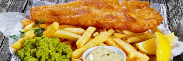 delicious-crispy-fish-chips-close-up-fried-cod-french-fries-lemon-slices-tartar-sauce-mushy-peas-plate-paper-wooden-89063038 (1)